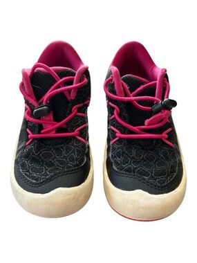 Kamik Fundy Charcoal Pink Adjustable Bungee Lacing Bumper Toe Sneaker Size 9 T